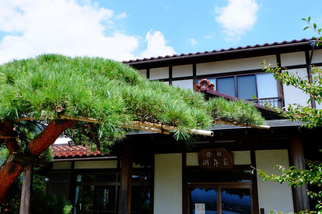 Komaya Ryokan Fujikawaguchiko Exterior photo